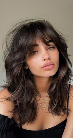 31 Shoulder Length Hair with Curtain Bangs for a Chic Update Check more at https://beautyfashionideas.com/fashion/31-shoulder-length-hair-with-curtain-bangs-for-a-chic-update/ Medium Hair With Volume, Shoulder Length Shag Hairstyles, Shag Curtain Bangs, Hair Cuts 2024 Trends, Shoulder Length Hair Bangs, Shoulder Length Hairstyles With Bangs, 90s Shoulder Length Hair, Shoulder Length Haircut With Bangs, Shag With Curtain Bangs