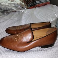 Excellent Used Condition Smoke Free Home Made In India Looks Brand New Leather Slip-ons With Brogue Detailing And Flat Heel, Leather Footbed Slip-on Dress Shoes For Galas, Slip-on Dress Shoes With Leather Footbed For Galas, Leather Wingtip Loafers With Branded Insole, Leather Wingtip Slip-on Shoes, Leather Slip-on Dress Shoes With Branded Insole, Leather Moccasins With Brogue Detailing And Almond Toe, Slip-on Moccasins For Formal Events, Slip-on Round Toe Dress Shoes For Galas