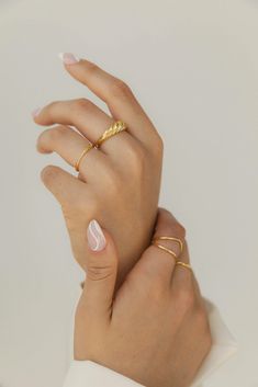 Gold Croissant Ring. Gold Ring. Twist Croissant Ring. Gold - Etsy Crossaint Ring, Gold Dome Ring, Croissant Ring, Dome Ring, Tacoma Wa, Ring Minimalist, Domed Ring, Ring Gold, Croissant