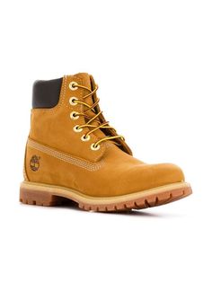 Timberland Lace-Up Boots | Farfetch.com Timberland Heels, Botas Western, Timberland Outfits, Timberland Style, Fashionable Snow Boots, Leather Lace Up Boots, Swag Style, Winter Snow Boots, Natural Brown