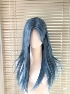 White Hair Blue Tips, Kpop Hair Color Ideas, Blue Layered Hair, Blue Tinted Hair, Blonde Blue Hair, Blue Hair Light, Woman With Blue Hair, Ice Hair