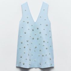 New With Tag Brand Zara Zara S/S '24 Collection Sleeveless V-Neck Dress. Pearl And Jewel Bead Appliqus. Light Blue | 2142/081 Outer Shell 84% Viscose 15% Polyamide 1% Elastane The Closet Vooor To The Garment Is The One Of The Close Up Of The Pearls Blue Embellished V-neck Mini Dress, Zara Embellished Sleeveless Dress, Zara V-neck Sequin Dress, Chic Embellished Zara Dresses, Zara Sequin V-neck Dress, Embellished V-neck Summer Dresses, Zara Embellished Spring Dress, Zara V-neck Mini Dress With Sequins, Spring Embellished Mini Dress By Zara