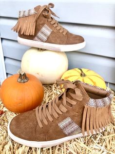 Slinky Fringe Sneakers {Coconuts by Matisse} – The Dirt Road Fashionista Trendy Fall High-top Sneakers With White Sole, Trendy High-top Sneakers With White Sole For Fall, Fall High-top Sneakers With Laces, Fall Sneakers With Rubber Sole, Comfortable Fall Mid-top Sneakers, Comfortable Mid-top Fall Sneakers, Trendy Fall High-top Sneakers With Rubber Sole, Comfortable Sneakers For Fall, Trendy Mid-top Sneakers For Fall