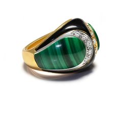 Diamond Malachite Enamel RingThis captivating ring artfully combines luxury and distinctive style, featuring brilliant cut diamonds set against the lush, deep green of malachite. The enamel detailing enhances the sophistication, creating a striking contrast with the elegantly merging two-tone 18K gold. This piece is a testament to skilled craftsmanship, offering a modern twist on classic materials. The design embodies a bold aesthetic that is both eye-catching and refined, making it a perfect ch Bold Aesthetic, Costume Jewelry Earrings, Jewelry Antique, Belt Purse, Ring Sale, 18k Gold Ring, Enamel Ring, Buying Diamonds, Silver Enamel