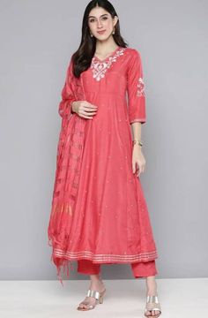 Pakistani Salwar Kameez / Indian Wedding Dress / Plus Size Cotton Dress Traditional Indian Wear / Salwar Kameez Dupatta / Kurti Palazzo Set Product Details Pink embroidered Kurta with Trousers with dupatta Kurta design:  Ethnic motifs embroidered * A-line shape * Regular style * V-neck, three-quarter regular sleeves Thread work detail * Calf length length with flared hem * Cotton blend  fabric Trousers design: Solid Trousers * Elasticated waistband Slip-on closure Material & Care Top fabric: Cotton Blend Dupatta fabric: Dupion Silk Bottom fabric: Cotton Blend Machine wash Product includes One piece kurta One piece Trouser One piece Dupatta Note:- Please see the size chart in the image to choose a perfect size. Please feel free to ask any questions regarding this item WE ALSO ACCEPT CUSTOMI Pink Anarkali Dress, Embroidery Kurta, Suit Indian, Wedding Dress Bridesmaid, Pink Anarkali, Kurti Palazzo, Dress Traditional, Pakistani Salwar, Ethnic Motifs