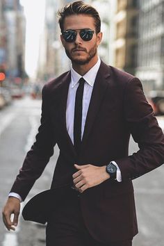 Call me Moses because i just handled you the Gentleman's style rule bible Adam Gallagher, Hugo Boss Suit, Man In A Suit, Burgundy Suit, Formal Mens Fashion, Outfits Hombre, Men With Street Style, Green Suit