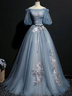 Victorian Queen, Gaun Abad Pertengahan, Baju Kahwin, Winter Pins, 파티 드레스, Floor Length Prom Dresses, Long Prom Gowns, Queen Dress, Medieval Dress