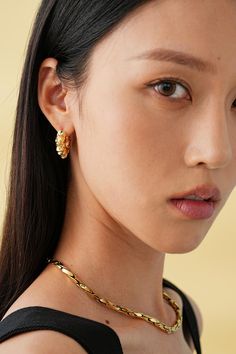 Introducing the Seraphia 14k Gold Huggie Earrings, where timeless elegance meets contemporary flair. These huggie hoops, crafted in lustrous 14k gold, embrace your ears with sophistication. Elegant 14k Gold Filled Plated Hoop Earrings, Yellow Gold Huggie Wrap Earrings, 14k Gold Plated Earrings, 14k Yellow Gold Plated Hoop Earrings, 14k Gold-plated Hoop Earrings, Fine Jewelry Gold Plated Drop Huggie Earrings, Gold Plated Drop Huggie Earrings Fine Jewelry, Gold Plated Drop Huggie Earrings, Everyday 14k Gold Plated Earrings