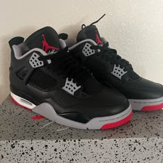 Nike Air Jordan 4 Retro, Nike Air Jordan 4, Jordan 4s, Pretty Shoes Sneakers, Jordan Shoes Retro, Shoes Nike Air, Shoes Outfit Fashion, Cute Nike Shoes