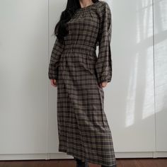 Nwt H&M Green And Black Plaid Midi Dress Xs. New With Tags. Cinched At Waist And Partially Open Back H&m Long Sleeve Maxi Dress For Daywear, H&m Long Sleeve Midi Dress For Fall, H&m Long Sleeve Maxi Dress For Fall, H&m Fitted Long Sleeve Maxi Dress, H&m Casual Long Sleeve Maxi Dress, H&m Fall Daywear Dress, H&m Dress For Daywear In Fall, H&m Long Sleeve Cotton Dresses, Casual Cotton Midi Dress By H&m