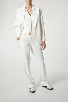 3 Piece White Tuxedo Suit Buy All 3 & Save 20% Men’s White Wedding Suit, Bride Suit Wedding, Girl Suit Outfit, Androgynous Wedding Attire, White Groom Suit, White Vest Suit, White Prom Suit, Lesbian Wedding Suit, White Suit Jacket