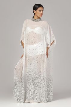 White kaftan with graded silver sequins embroidery and beaded collar. - Aza Fashions Kaftan Women, Kaftan Pattern, White Kaftan, Kaftan For Women, Embroidered Kaftan, Long Slip, Beaded Neckline, Beaded Collar, Sequins Embroidery