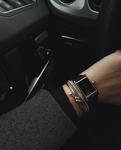 Gold Luxury Aesthetic, Lux Watches, Black Rolex, Brunette Aesthetic, Cartier Tank Solo, Fits Inspiration, Gentleman Aesthetic, Vintage Watches Women, Men's Vintage Watch