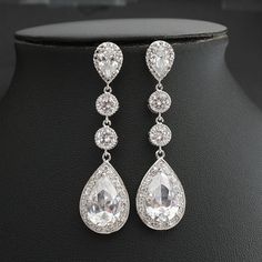 Long Crystal Bridal Earrings Long Wedding by poetryjewelry on Etsy Jewellery Expensive, Prom Jewelry Earrings, Wedding Earrings Silver, Silver Earrings Wedding, Long Bridal Earrings, Beautiful Diamond Earrings, Rose Gold Drop Earrings, Brass Components, Crystal Bridal Earrings