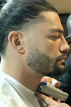 ❤ SIMPLY ME ❤ Roman Reigns Haircut, Mens Long Hair With Shaved Sides, Manbun Undercut Fade, Roman Reigns Hair, Shaved Sides Manbun, Roman Reigns Man Bun, Polynesian Men, Beard Styles Short, Roman Reigns Shirtless