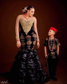 Here's a beautiful traditional Igbo wedding dress adorned with unique appliques to make You stand out. Our black Isi Agu Traditional Outfit is made with love to represent our Igbo African culture It's a traditional outfit you want to wear to that special event. Slaying in this outfit to that event will make you the talk of the event.  You can also rock it to numerous celebrations and traditional gatherings. It's made with love to represent our dear Igbo culture and will make you feel gorgeous, c Traditional Fitted Agbada For Party, Fitted Traditional Agbada For Party, Festive Wedding Agbada Floor-length, Festive Wedding Floor-length Agbada, Igbo Traditional Attire, Igbo Wedding Dress, Isi Agu, Marriage Dresses, African Fashion Style