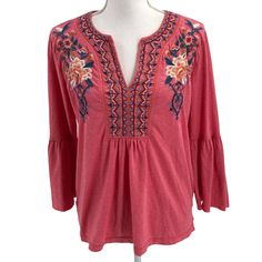 Johnny Was Workshop Womens Embroidered Marion Flare Sleeve Blouse Brand New With Tags Regular Fit|Pullover Style|Flared 3/4 Sleeves *Unfinished Hems On The Arms (Pic 5) *Straight Hemline With 3" Side Vents *Custom Floral Embroidery In Beautiful Colors *Notched V-Neckline *Fabric Is Lightweight, Soft, And Stretchy 65% Polyester 35% Cotton Red Bohemian Embroidered V-neck Top, Bohemian Peasant Top With Embroidered Neckline, Bohemian V-neck Top With Embroidered Sleeves, Bohemian V-neck Blouse With Embroidered Sleeves, Bohemian Peasant Top With Floral Embroidery V-neck, Bohemian Peasant Top With Floral Embroidery And V-neck, Bohemian Long Sleeve Top With Embroidered Neckline, Bohemian Long Sleeve Tops With Embroidered Neckline, Fall Floral Embroidered Peasant Top