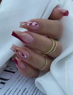 Red And Gold Christmas Nails, Red Nail Ideas, Nail Red, Red And Gold Nails, Gold Acrylic Nails, Long Acrylic Nail Designs, Plaid Nails, Winter Nails Acrylic, Work Nails