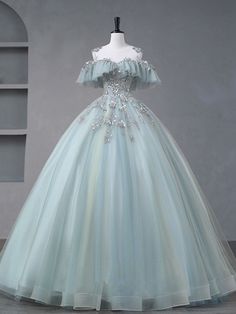 Periwinkle Prom Dress Long, Long Floor Length Dress, Prom Cinderella Dress, Princess Sweet 16 Dress, Big Poofy Dresses Aesthetic, Winter Theme Quinceanera Dresses, Snow Ball Dance Dresses, Pretty Prom Dresses Ball Gown, Gorgeous Homecoming Dresses