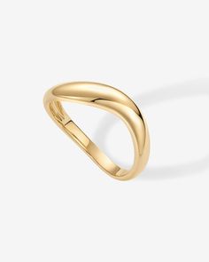 Add a fun twist to your look with our Wavy Stackable Ring. With a trendy 5mm width, it's the perfect mix of classy and quirky. The wavy shape makes it a breeze to stack with your favorite rings. Whether you're keeping it casual or dressing up, this ring's got a laid-back vibe with a touch of old-school cool that works for any mood or style.Materials: Plated in 14K yellow gold or white gold plated Measurements: Width of the ring: 5mm. Ring Sizes: 5, 6, 7, 8, 9 Hypoallergenic; nickel, lead, and ca Wavy Ring, Stackable Ring, Ring Sizes, Recycled Metal, Favorite Rings, Everyday Jewelry, White Ring, Stackable Rings, Yellow Gold Rings