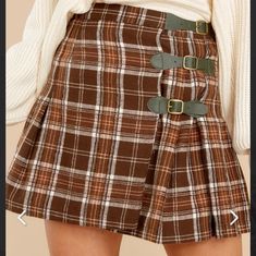 Flirty Winks Brown Plaid Skirt Size M (New) Warm Academia, Brown Plaid Skirt, Foldover Skirt, Skirts Plaid, Brandy Melville Skirt, Maxi Pencil Skirt, Skirts Flowy, White Tennis Skirt, White Maxi Skirts