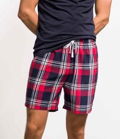 These pure cotton pyjama bottoms are made for cosy evenings and chilled-out weekends. Regular fit, with an elasticated waistband and a mock draw cord. Woven tartan design made in 100% cotton flannel twill weave. Material: 100% cotton flannel Size details:                  XSSMLXL   XXL Waist (to fit)303234363840 Casual Plaid Cotton Sleepwear, Comfortable Plaid Cotton Sleepwear, Cotton Plaid Sleepwear For Loungewear, Plaid Cotton Sleepwear For Loungewear, Plaid Casual Sleepwear For Lounging, Casual Plaid Sleepwear For Lounging, Cotton Plaid Sleepwear For Lounging, Plaid Cotton Sleepwear For Lounging, Plaid Bottoms With Elastic Waistband For Loungewear