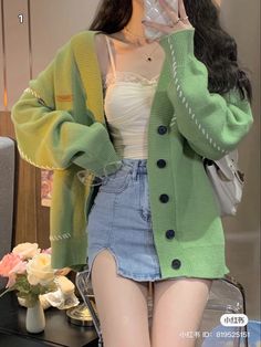 Korean Girl Aesthetic Outfit, Cute Aesthetic Outfits Korean, Moda Soft Girl, Kawaii Casual Outfits, Teenage Fashion Outfits Ideas, Cute Idol Outfits, Korean Soft Girl Outfit, Cute Outfit Aesthetics, Ootd Ideas Korean Style