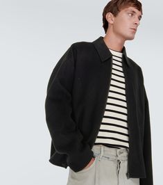 Wool jacket in black - Acne Studios | Mytheresa Classic Oversized Cashmere Outerwear, Oversized Long Sleeve Cashmere Outerwear, Winter Long Sleeve Cashmere Blazer, Modern Wool Cardigan For Work, Oversized Cashmere Outerwear For Work, Modern Wool Blazer For Fall, Black Cashmere Wool Coat For Fall, Merino Wool Outerwear For Fall Workwear, Modern Merino Wool Outerwear For Fall