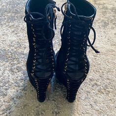 Ysl Black Lace Up Back Bootie Size 7 Worn A Few Times Excellent Condition No Box Yves Saint Laurent Shoes, Saint Laurent Shoes, Bootie, Black Lace, Yves Saint Laurent, Saint Laurent, Size 7, Lace Up, Women Shoes