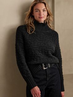 Karo Jacquard Sweater | Banana Republic Black Sweater Outfit, Womens Black Sweater, Geometric Sweater, Jacquard Sweater, Women's Sweaters, Trend Fashion, Black Sweater, Sweater Black, Plus Size Casual