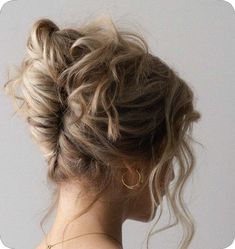 EASY French Twist Updo Hair Tutorial for Long Hair Hair High Updos, Easy Curled Updo For Long Hair, Easy Twist Updos For Medium Hair, Curled French Twist, Wispy French Twist, Modern Updos For Long Hair, Easy Updos Long Hair, French Twists Updo, Bridal Hair French Twist With Veil