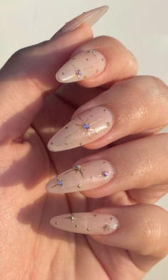 new years eve nails: sparkles Europe Nails Travel, Jewel Nails, Travel Nails, Vacay Nails, Nyc Nails, Unghie Sfumate, Nail Polish Nail Art, 2024 Nails, Short Coffin