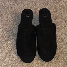 Black Suede Gap Heeled Mules Size:7 Never Worn No Scuffs, Flaws Black Suede Mules With Block Heel, Black Suede Open Toe Mules, Black Suede Wedge Heel Sandals, Chic Black Suede Sandals, Black Suede Sandals For Night Out, Casual Black Mules For Night Out, Gap Shoes, Mule Clogs, Mules Shoes