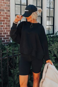 - This textured top is a must-have essential for every trendsetting girlie! - Unlined ribbed material - A crew cut neckline - Long, loose sleeves with fitted cuffs - A relaxed silhouette that ends in a straight hemline Black Ribbed Relaxed Fit Sweater, Black Ribbed Sweater With Relaxed Fit, Relaxed Fit Black Ribbed Sweater, Black Ribbed Sweatshirt For Fall, Black Tops With Ribbed Neckline For Everyday, Oversized Ribbed Crew Neck Top, Versatile Black Crew Neck Sweater, Versatile Crew Neck Tops With Ribbed Cuffs, Versatile Black Ribbed Top