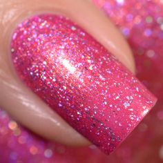 As a child, there was nothing better than spending weekends at the lake. Our family followed the flock of cars heading out of town for a weekend full of splashing and swimming. Flock This Way is a raspberry pink shade echoing the pink bathing suits worn on those weekend trips. We added glowing holo flakes and a sizzling copper shimmer for a color that morphs into a deeper pink or coral depending on the lighting. Your tips and toes will never be more summer-ready than in this flocking shade. 2-3 Flake Nail, Pink Holographic Nails, Fancy Nail Art, Nail Shimmer, Holographic Nail Polish, Pink Shade, Raspberry Pink, Holographic Nails