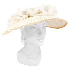 1950s Cream Lace Picture Hat For Sale at 1stDibs Luxury Vintage Cream Hat, 1950’s Aesthetic, Lady Aesthetic, 1950s Hats, 1950s Women, Evening Dress Beaded, Fashion 1950, 1950s Wedding, 1950’s Fashion