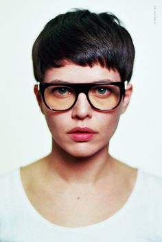 Bob Haircut With Glasses, Pixie With Glasses, Haircut With Glasses, Mile End, Hair Magic, Pixie Bob Haircut, Crop Hair, Hairstyles With Glasses, Growing Pains