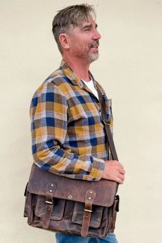 RIO VINTAGE LEATHER WORK BAG 12 Days of Christmas! Buy One Give One Free! Use Code 12DAYS Leather Work Bag, Home For The Holidays, Leather Work