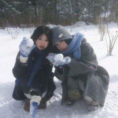 Japan Outfit Summer, Girl Best Friends, Friends Winter, Winter Photoshoot, Winter Inspo, I Love Winter