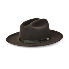 A classic cowboy hat offering protection from the elements, the Filson x Stetson Eagle Ranch Hat is made with high-quality fur felt—offering unmatched comfort, and effective water-resistance that will retain it’s shape. Hand-crafted in Garland Texas with a grosgrain brim binding and hat band, no two are alike. Features a classic cattleman’s crease, satin-lined crown and a custom Filson hat pin. | Filson Filson x Stetson Eagle Ranch Hat Sage Size Small Ranch Hat, Queer Clothes, Garland Texas, Felt Cowboy Hat, Classic Cowboy, Mens Hats, Gray Cap, Stetson Hat, Womens Luggage