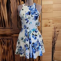 Nwt, Size Small, Blue Floral, Never Worn Blue Sleeveless Floral Dress For Party, Sleeveless Blue Floral Dress For Party, Chic Blue Sleeveless Floral Dress, Casual Sleeveless Blue Floral Dress, Chic Blue Fitted Floral Dress, Casual Blue Floral Dress For Party, Casual Blue Floral Party Dress, Fitted Blue Floral Dress For Day Out, Blue Fitted Casual Floral Dress