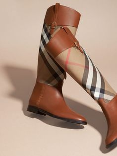 Rich leather and English-woven House check riding boots from Burberry. Burberry Boots, Fashion Boards, Footwear For Women, Estilo Preppy, Burberry Shoes, Autumn Style, Gorgeous Shoes, Designer Boots, Coco Chanel