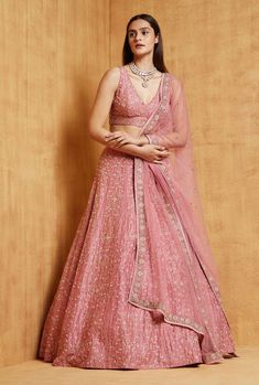 Chamee And Palak-Mauve Pink Sana Lehenga Set-INDIASPOPUP.COM Cocktail Saree, Blouse Lehenga, Lehenga Choli Designs, Sabyasachi Lehenga, Best Designer Dresses, Lengha Choli, Engagement Dress, Pink Lehenga, Indian Lehenga