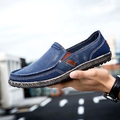 High-quality canvas fabric Create a sense of lightweight and give outstanding heat dissipation Rubber outsole Soft and resistant to twists and turns Comfortable and free to wear, easy to care Breathable lining, giving your foot a comfortable sense and never feel tired even for a long time Casual Oxford Shoes, Mesh Shoes, Shoe Insoles, Summer Patterns, Loafers Men, Boat Shoes, Blue Brown, Apricot, Canvas Fabric