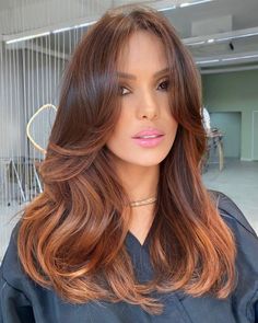 Spring Hair Color Medium Length 2024 17 Ideas: A Fresh Palette for Your Locks Hair Color Medium Length, Balayage Layers, Layers Bangs, Copper Balayage, Leaves Changing Color, Medium Hair Color, Spring Hair Color