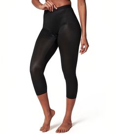 From Spanx, this capri features:Designed with Printed Power Technology, Thinstincts 2.0 offers single-layer targeted shaping that is designed to wrap around your body and target your tummy and hipBreathable, quick-dry, lightweight & silky-sleek fabricGuarantees no visible panty linesFree cut leg openings won't show through clothesComfort waistband molds to body and won't squeezeHelps to smooth the appearance of lumps Shaping Activewear For Workout, Shaping Mid-thigh Length Activewear For Workout, Shaping Activewear For Workout, Mid-thigh Length, Shaping Athleisure Activewear For Yoga, Athleisure Shaping Activewear For Yoga, Athleisure Shapewear For Workout, Compressive Nylon Shapewear For Workout, Shaping Nylon Workout Bottoms, Sporty Shaping Shapewear For Workout