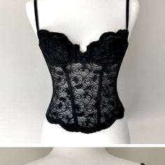 Super Cute Vintage Corset , Fits A 4/6 34b Give Or Take Fitted Delicate Lace Corset With Underwire, Fitted Delicate Lace Underwire Corset, Delicate Lace Fitted Underwire Corset, Black Delicate Lace Bra For Evening, Black Delicate Lace Evening Bra, Evening Underbust Bra, Elegant Bra-friendly Camisole Corset, Black Camisole Corset For Evening, Black Evening Camisole Corset