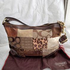 Excellent Vintage Condition Check The Photos Vintage Coach Bag, Boho Lifestyle, Vintage Tote Bag, Vintage Coach Bags, College Style, Vintage Coach, College Fashion, Brown Gold, Womens Tote Bags