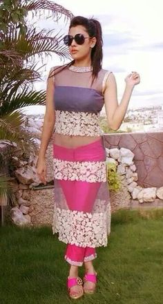 Niceee... Sleeves Designs For Dresses, Kurta Designs Women, Designer Party Wear Dresses, Dress Indian Style, Indian Designer Outfits