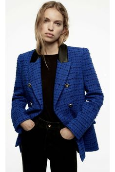 ZARA WOMEN New Combination Faux Leather Textured Blazer SZ XS BLUE 2128/242. Zara Blazer, Blazer Blue, Printed Blazer, Leather Texture, Zara Jackets, Lapel Collar, Blazers For Women, Zara Women, Sweater Jacket